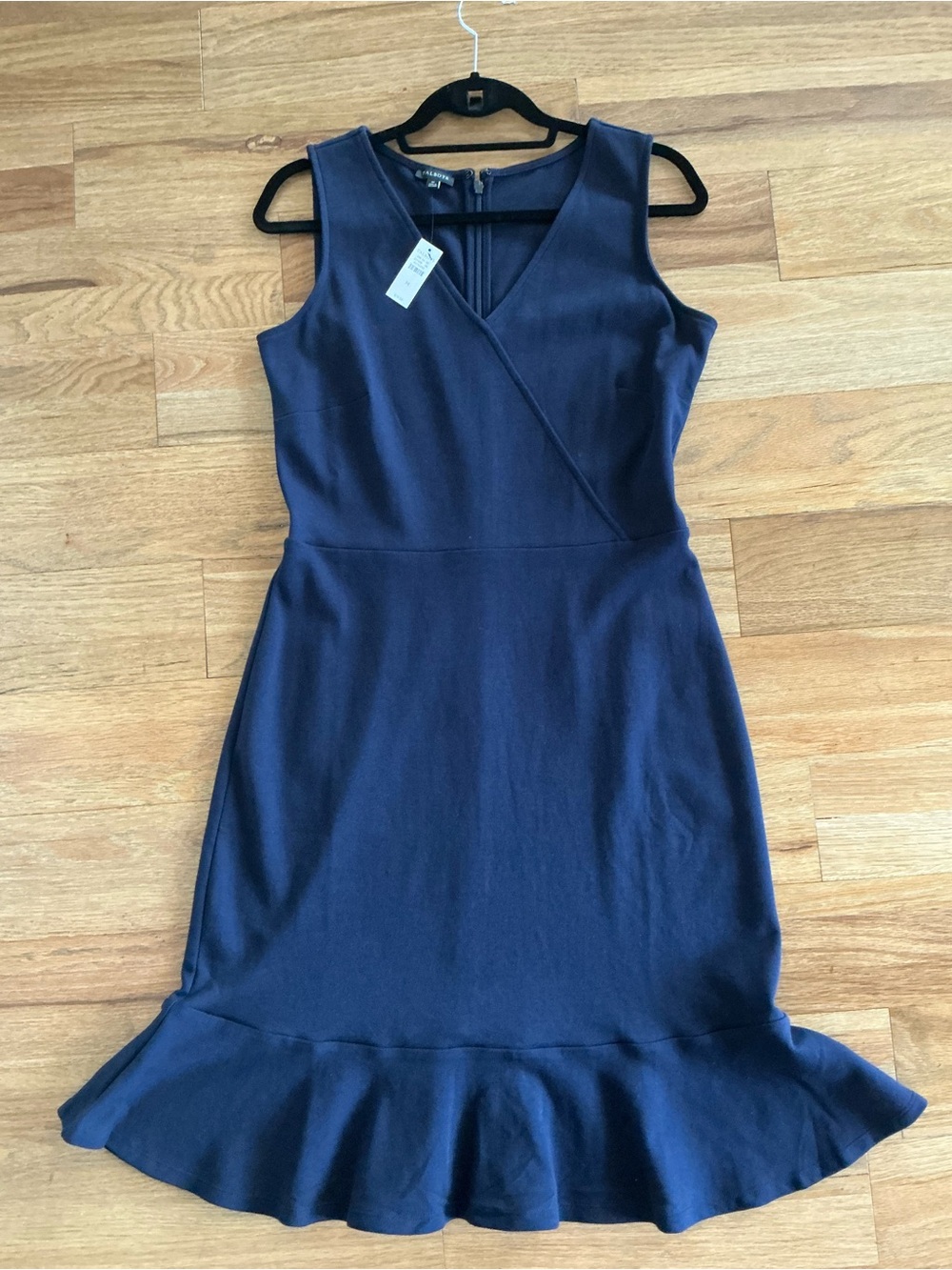 Talbots Navy V-Neck Dress with Ruffle Hem Navy Blue NWT